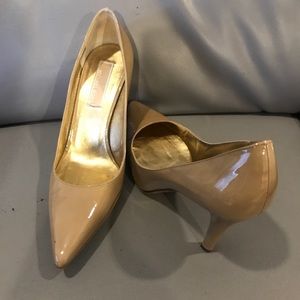 Michael Kors Pointy Pump Size 6